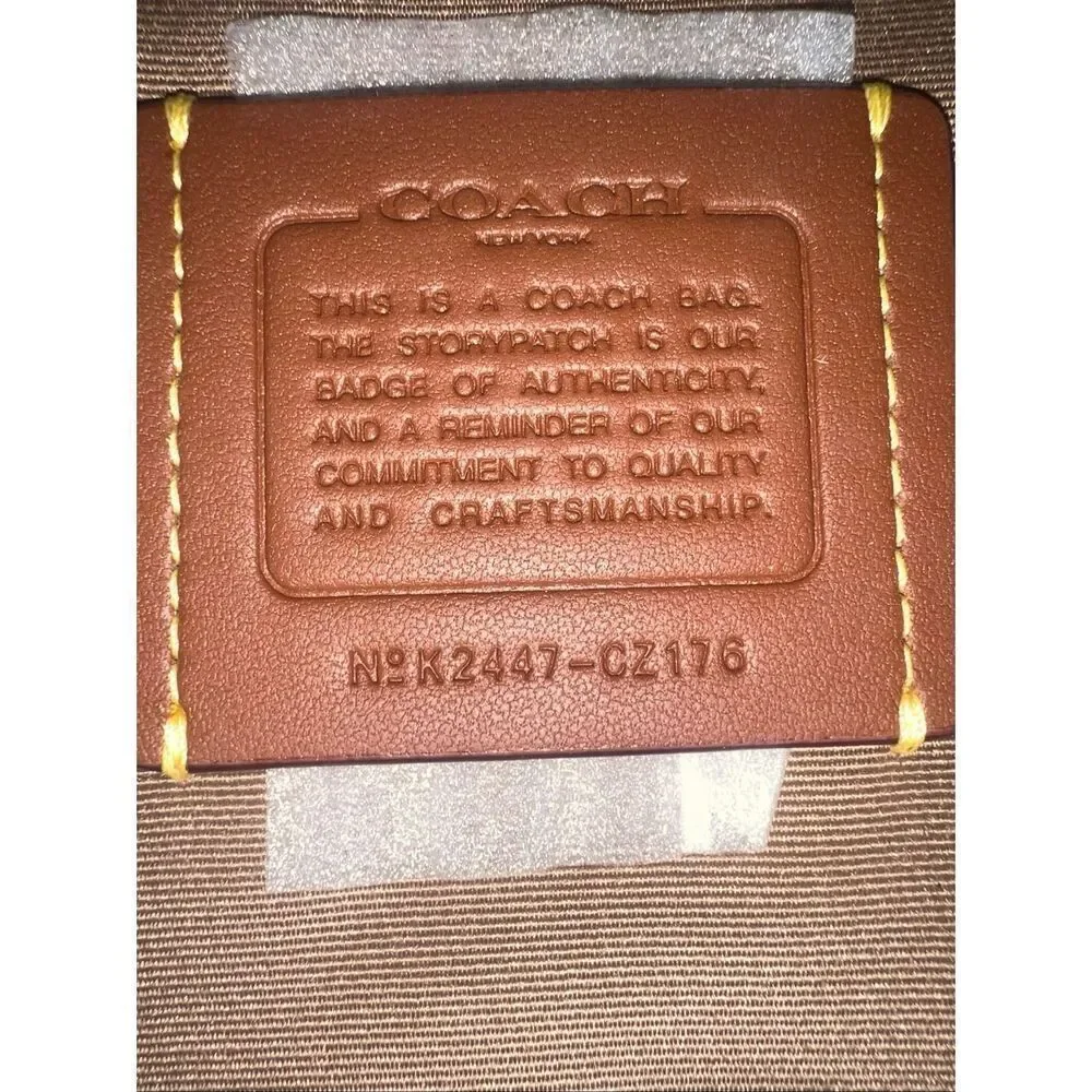 🎒NWT! Coach Sig COURT Backpack Tan/Brown CZ176 Msrp:$450.00 - Picture 7 of 8